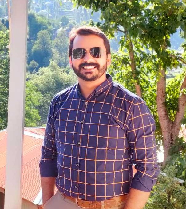 Naeem Tariq